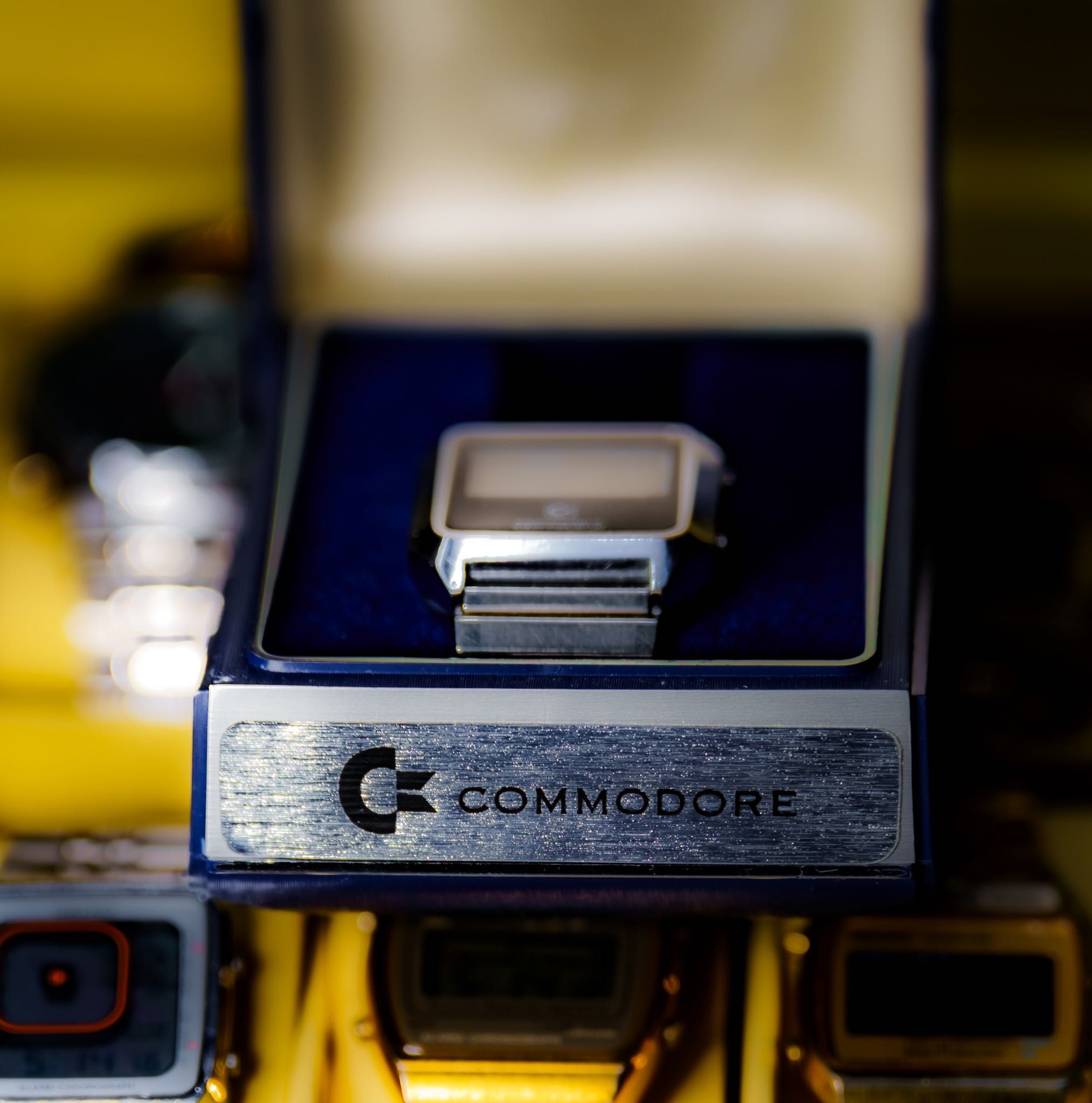 Zegarek Commodore! LCD