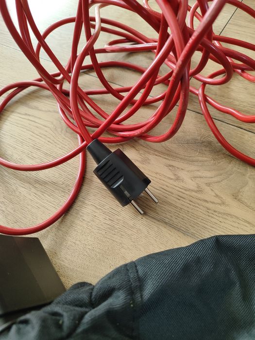 Odkurzacz dmuchawa Bosch Tidy 3000w, rok 2024, kompletny