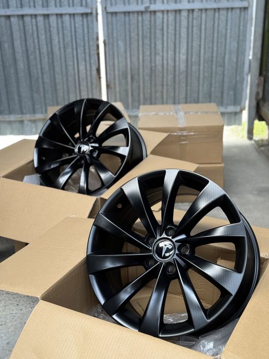 Диски Нові R18/5/114,3 Tesla Model 3 в Наявності