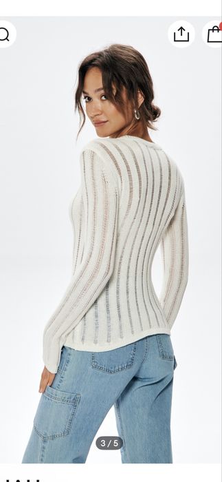 Кофта вʼязана в смужку