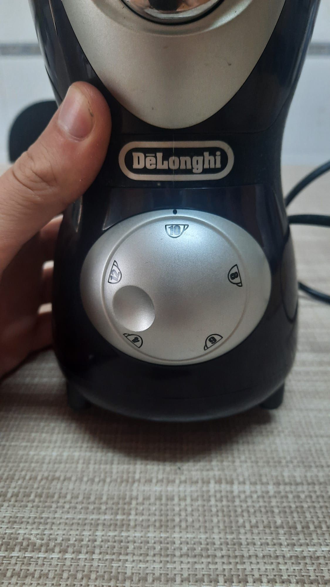 Moinho elétrico de café DeLonghi
