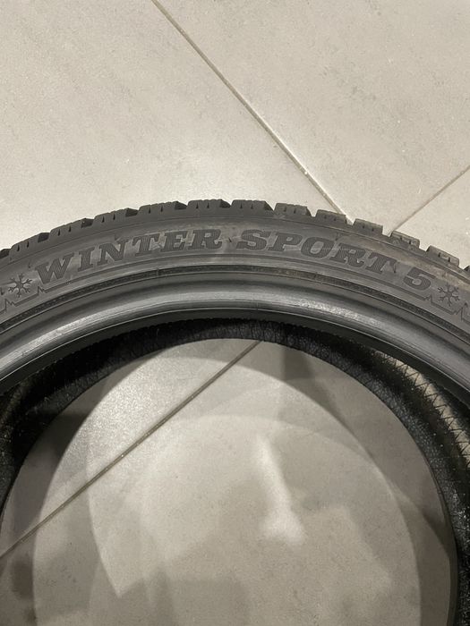 225/40 R18 Dunlop Winter Sport 5