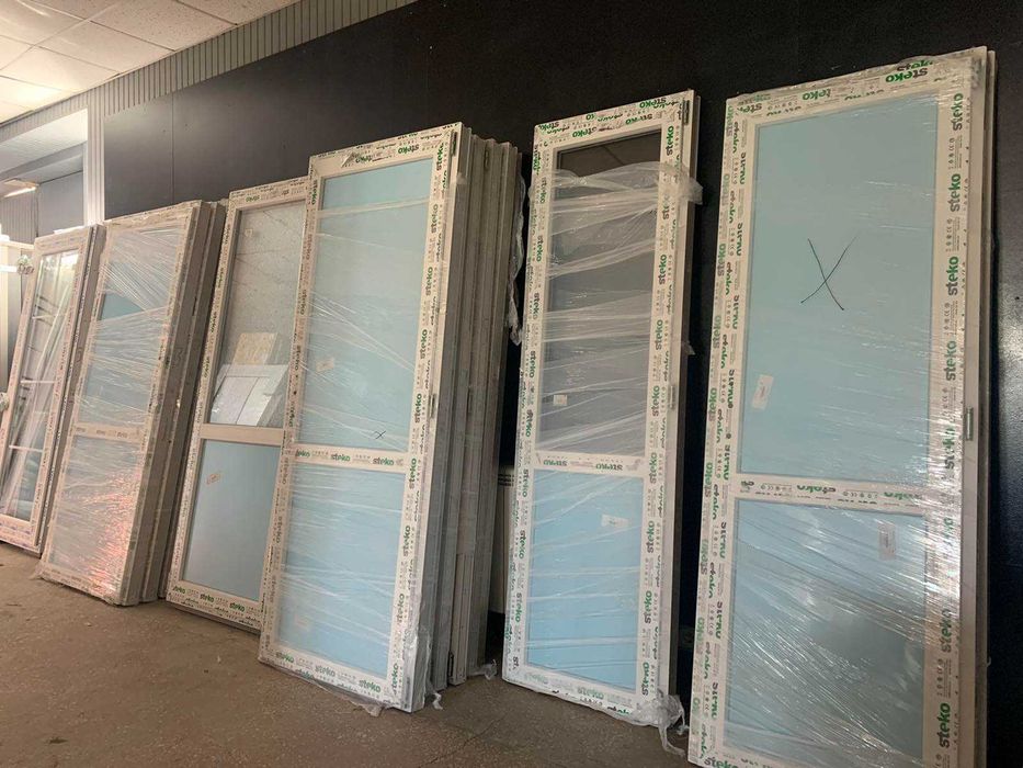Продаємо металопластикові вікна та двері. Окна, двери Умань.