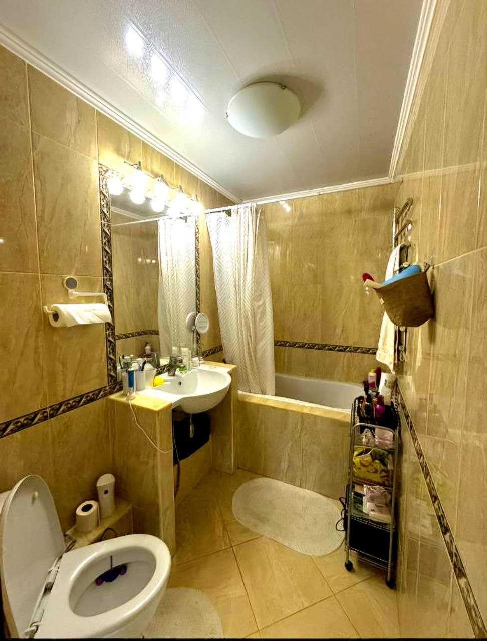 Продам 2к квартиру с ремонтом 12 Квартал Кирпичный дом Правый берег