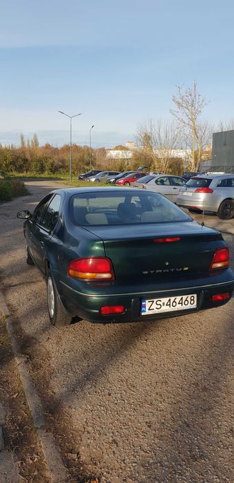 Chrysler Stratus