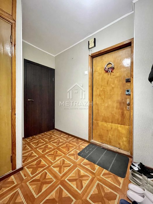 Продам 2к квартиру пр.Победы 76 Алексеевка