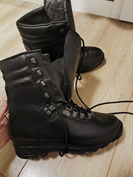 Buty wojskowe pancerne zimowe 39 25 cm