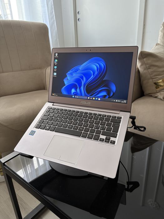 Asus Zenbook UX303U i5-6200