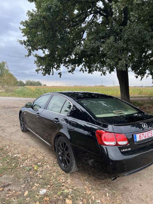 Продам Lexus gs300