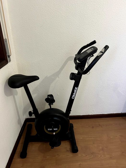 Bicicleta Estática Magnética ZIPRO One S Gold