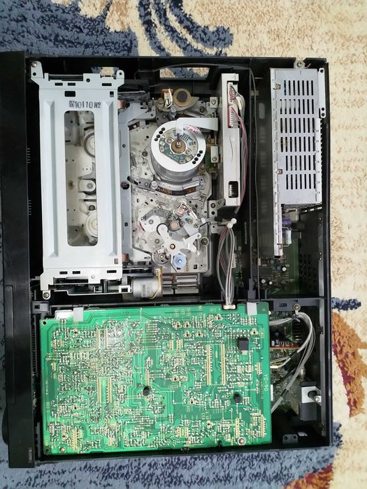 Відеомагнітофон VHS Sony