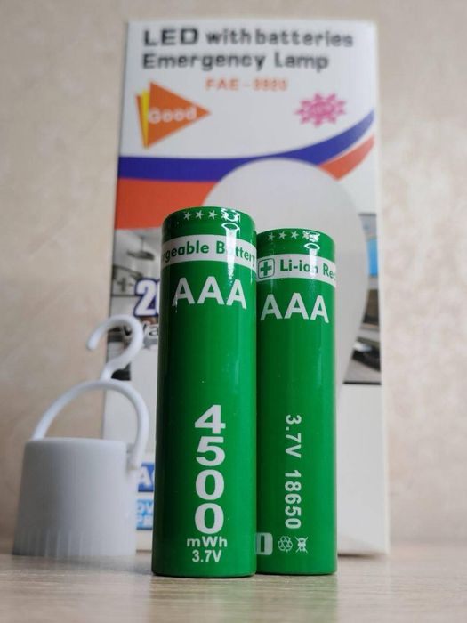 Акамуляторна лампочка