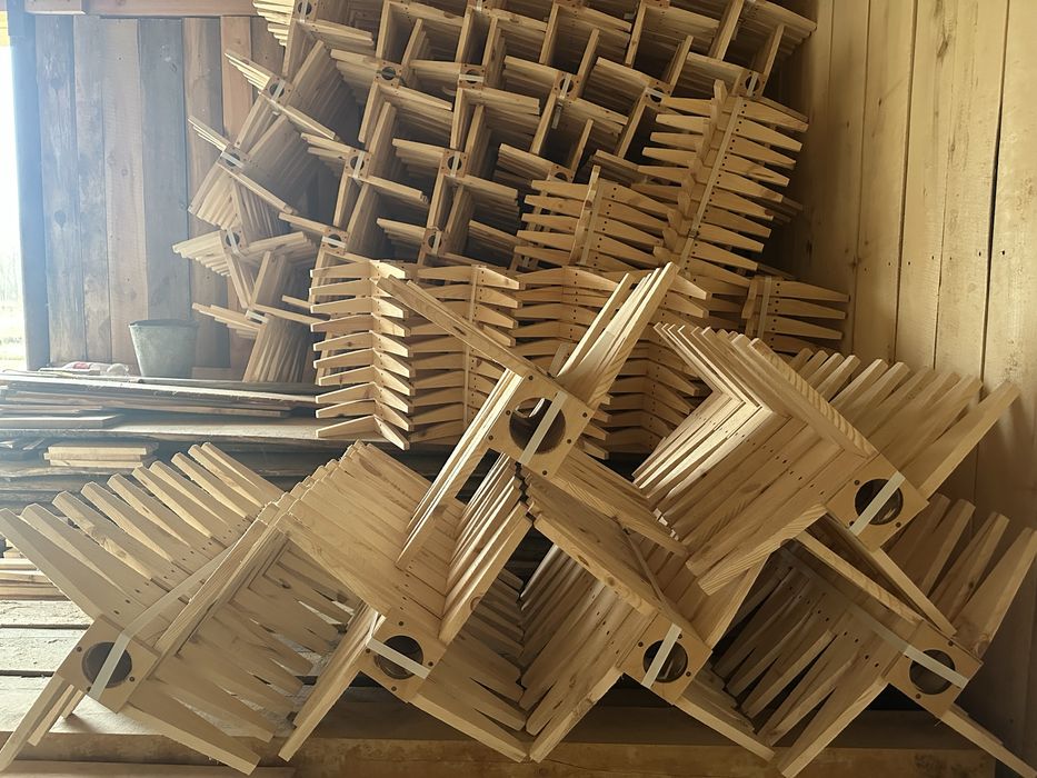 Підставки під ялинки , христовини , для сосен