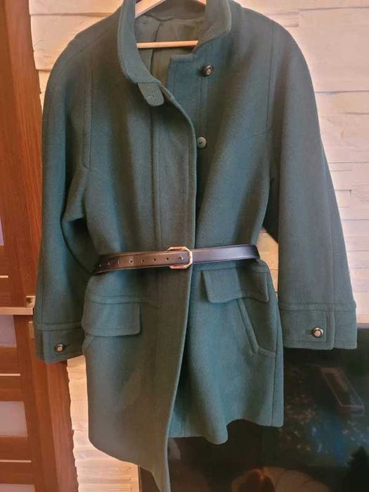 Piękny płaszcz wełniany r 42/44 jak nowy