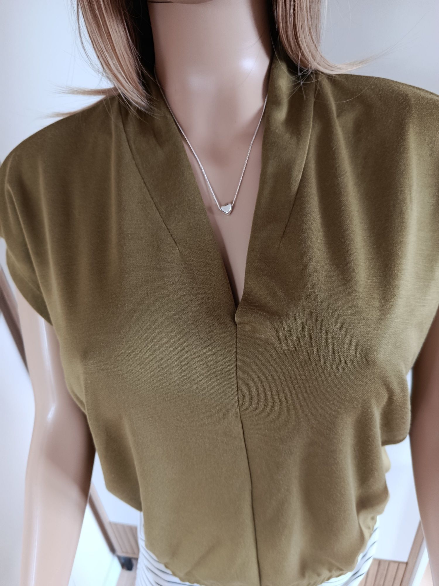 Nowa bluzka damska krótki rękaw khaki Tchibo rozmiar 44/46