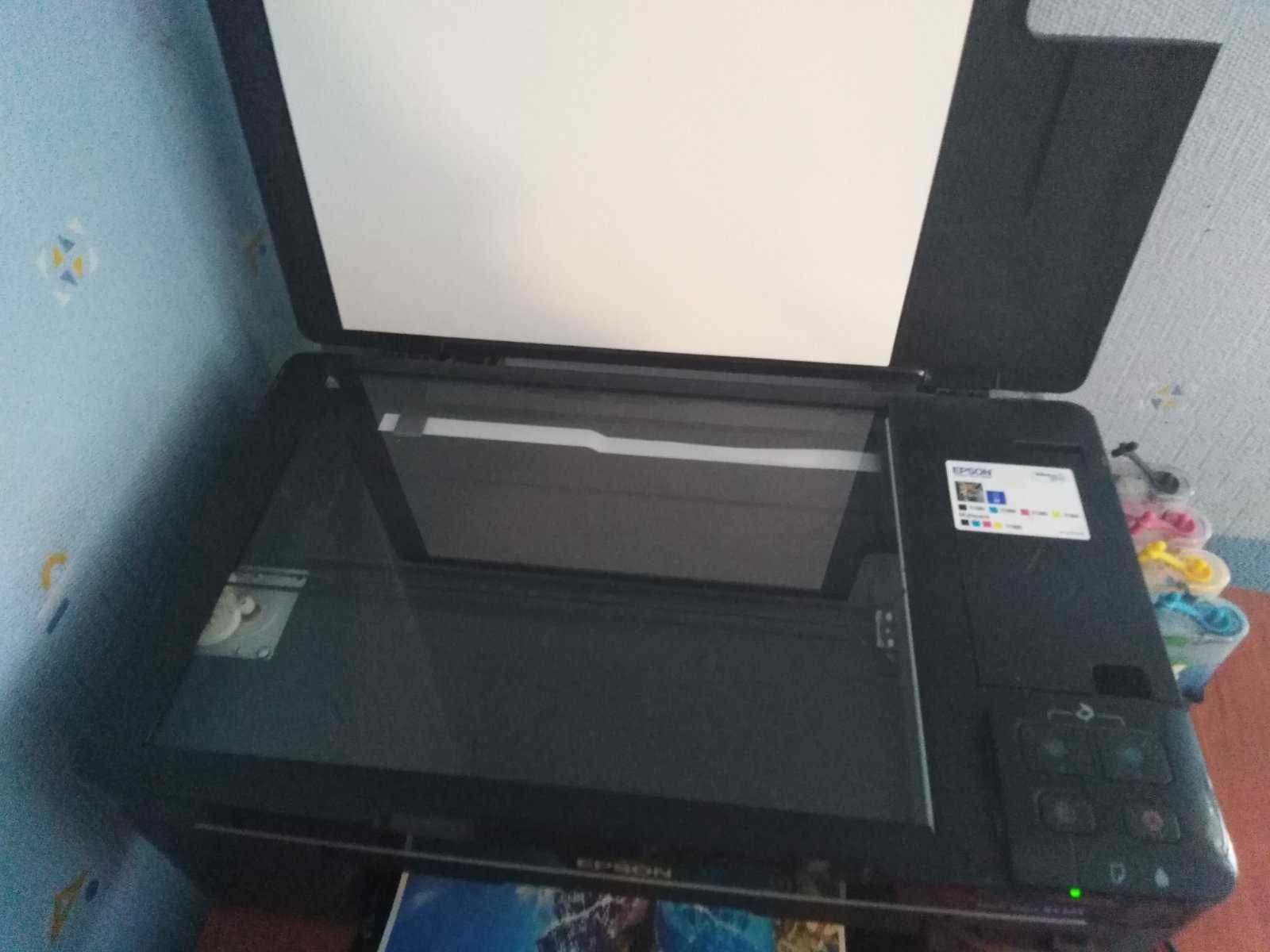 МФУ принтер Epson Stylus SX125 с СНПЧ