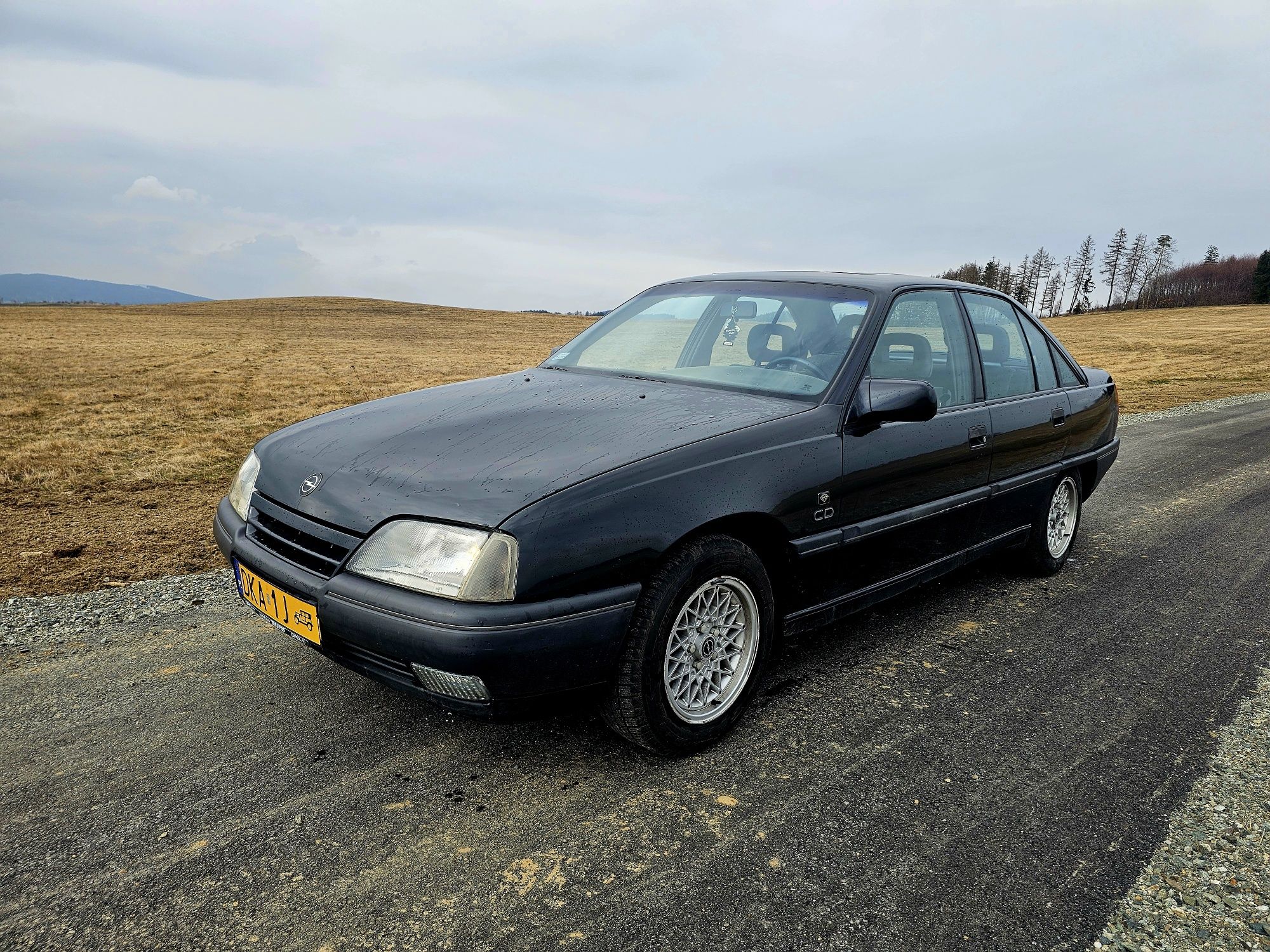Opel Omega A Diamond zabytek