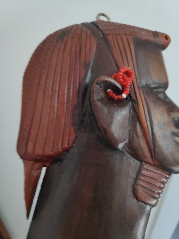 Várias peças decorativas