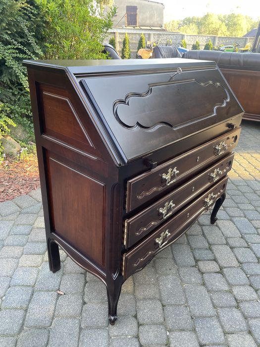 Sekretarzyk w stylu ludwikowskim brązowy Ludwik XV