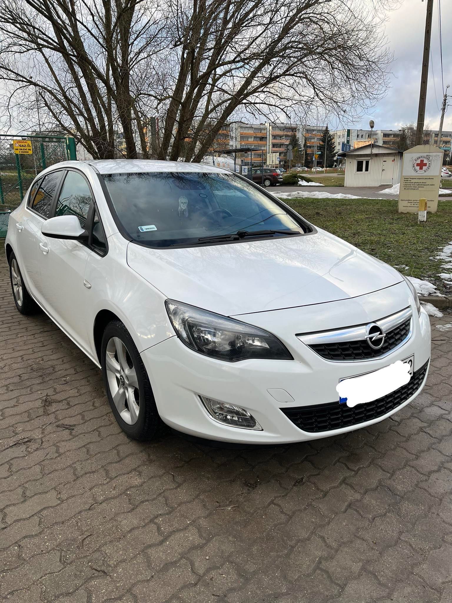 Opel Astra 1.7 cdti 2010