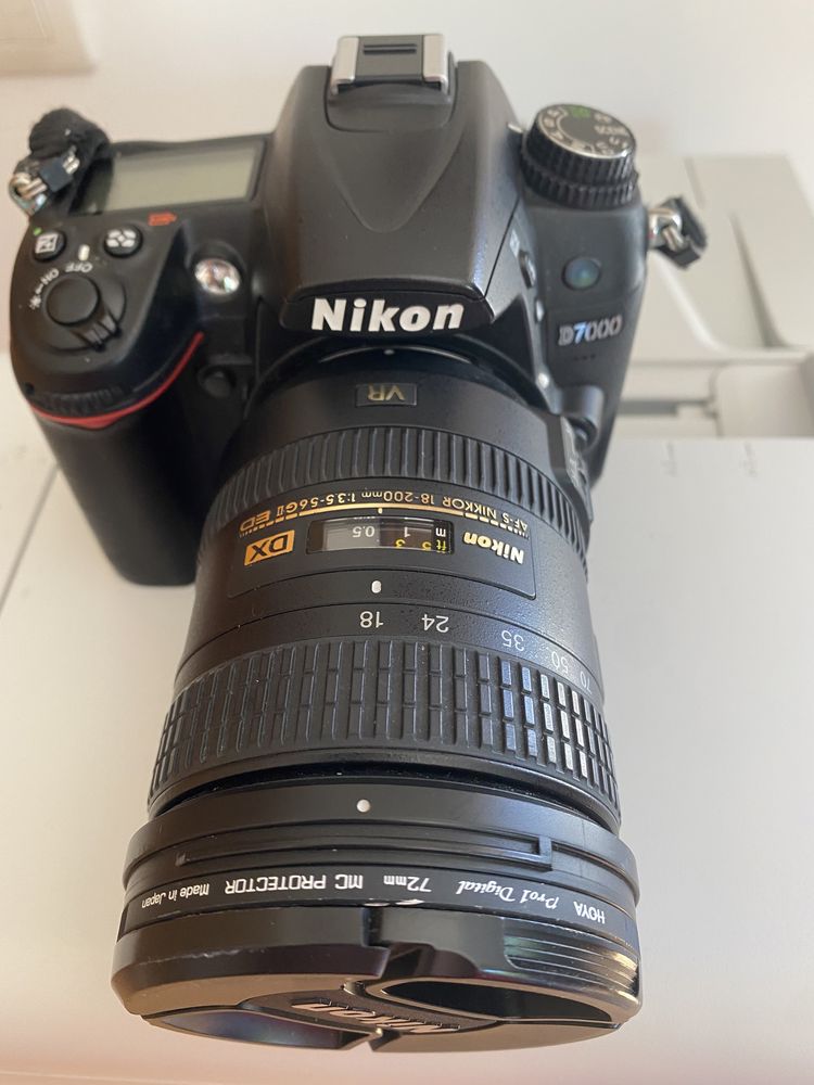 Máquina fotográfica Nikon 7000D c/ 2 Objectivas