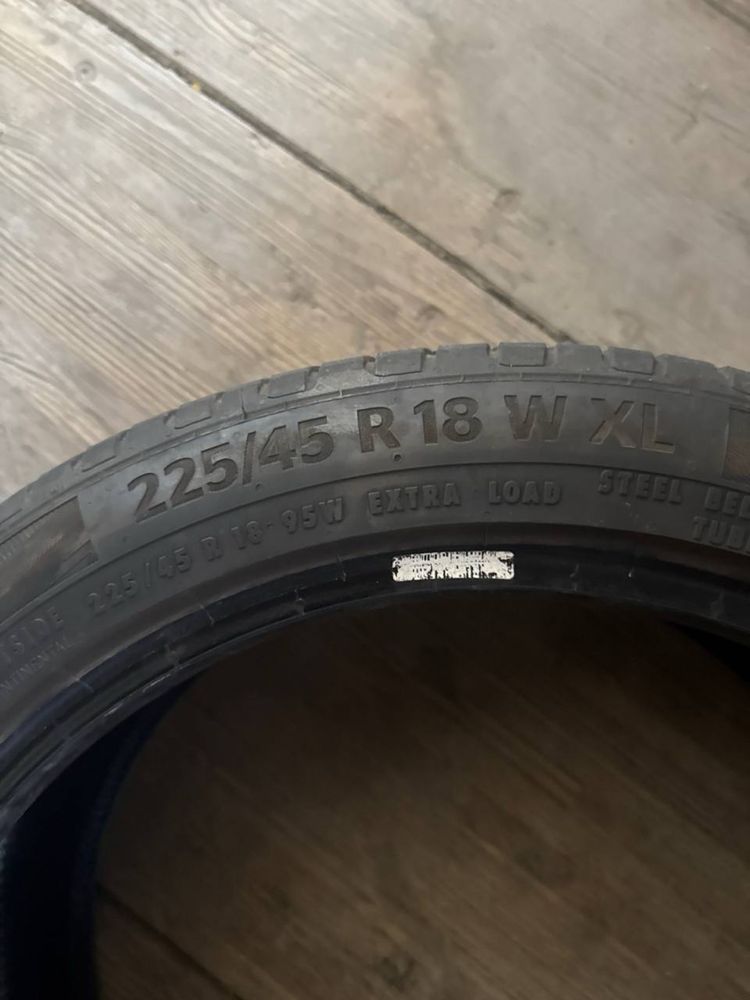 Продам літню гуму Continental 225/45/18
