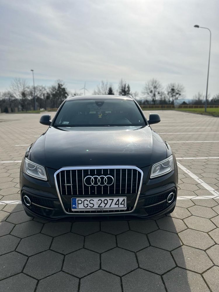 Sprzedam Audi Q5 S-line