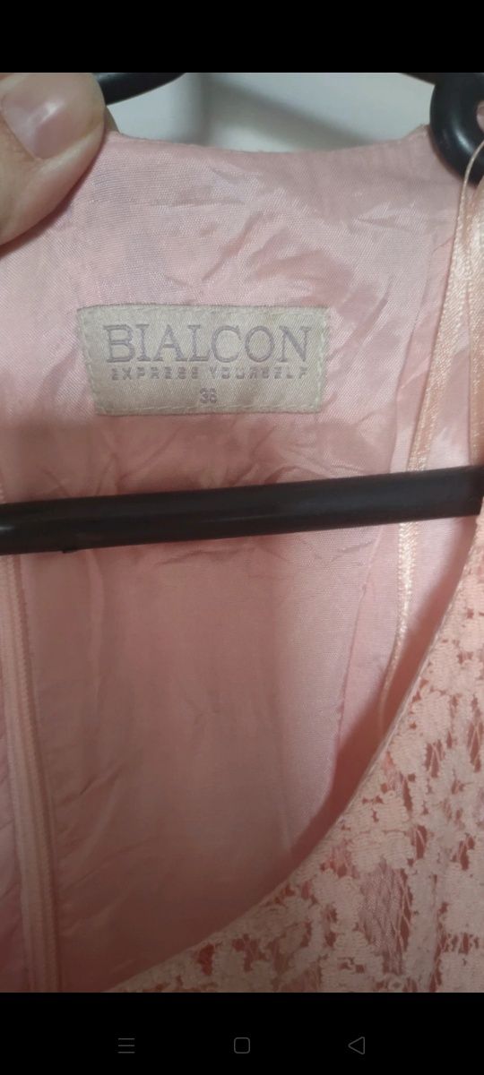 Sukienka Bialcon 36 pudrowy róż , wypada na 38