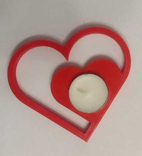 Czerwony świecznik, podstawka na podgrzewacz/tealight serca 12x11cm