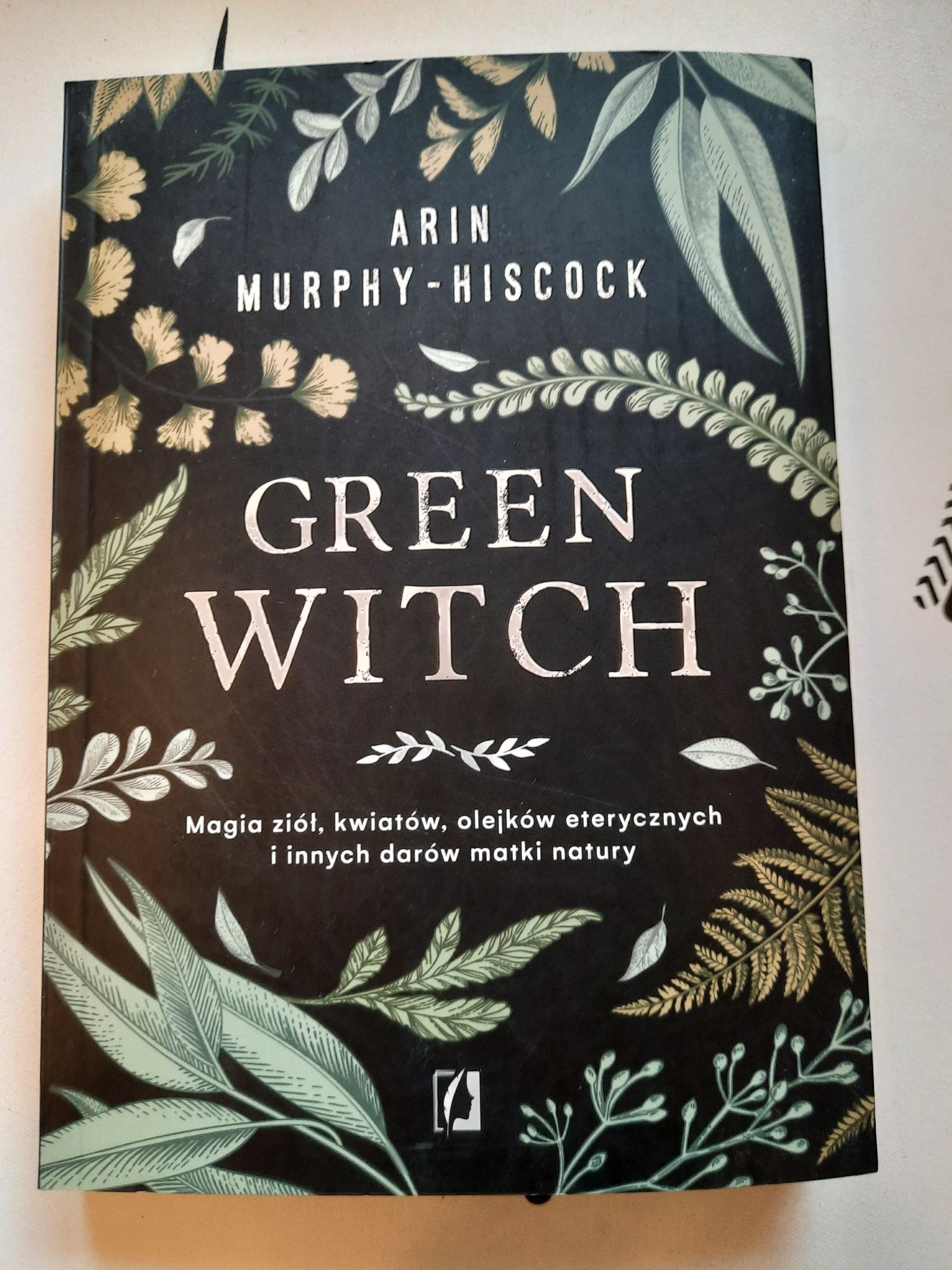 Green Witch Magia ziół, kwiatów, olejków eterycznych i innych darów