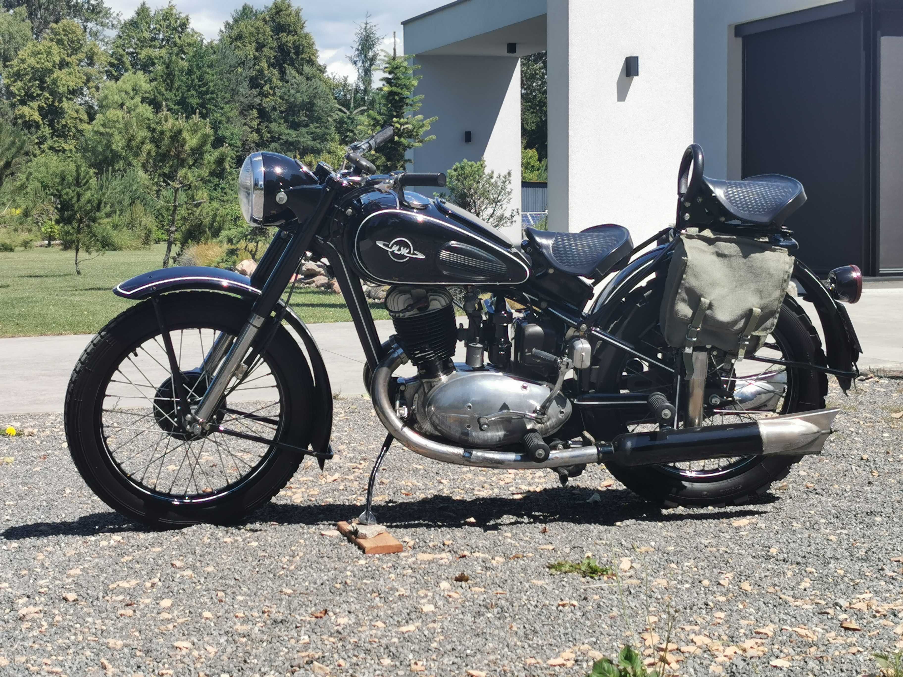 Motocykl radziecki IŻ 49