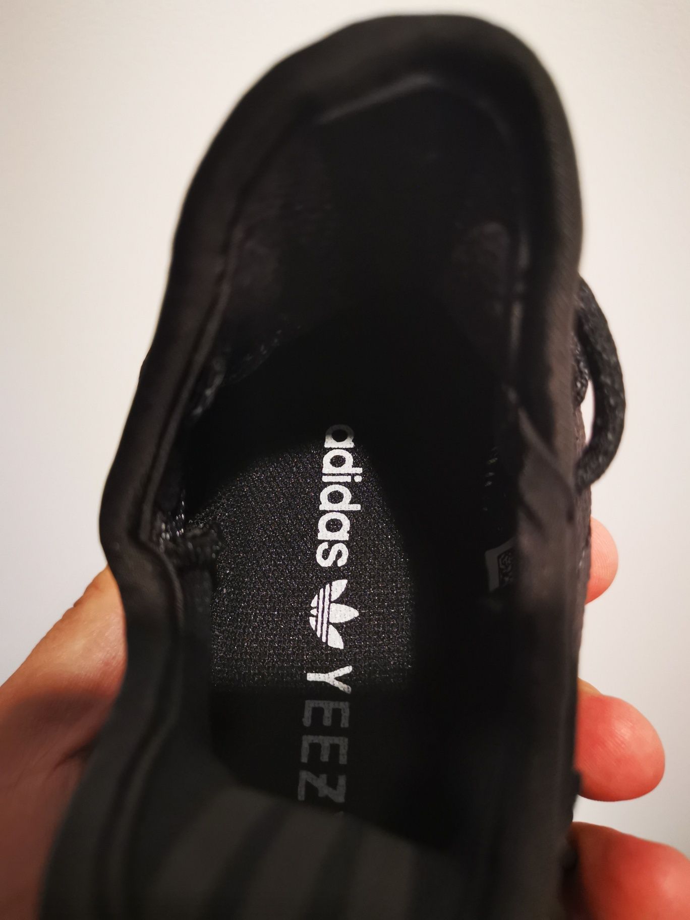 Adidas Yeezy dziecięce  rozmiar 25