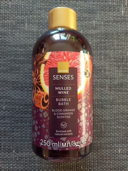 Płyn do kąpieli Mulled Wine 250 ml Avon