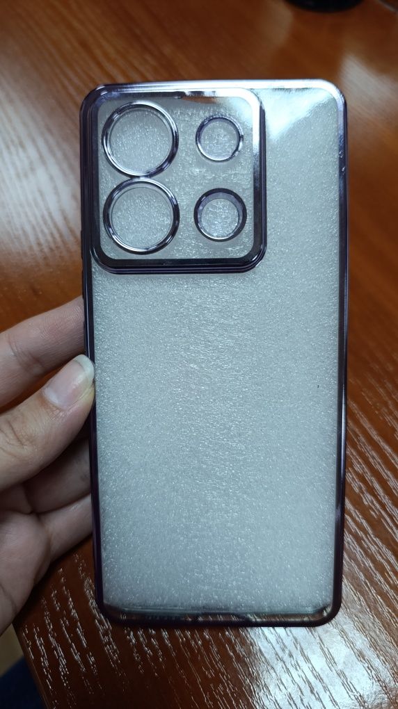 Продам чехол на Xiaomi Redmi note 13 pro 5g
