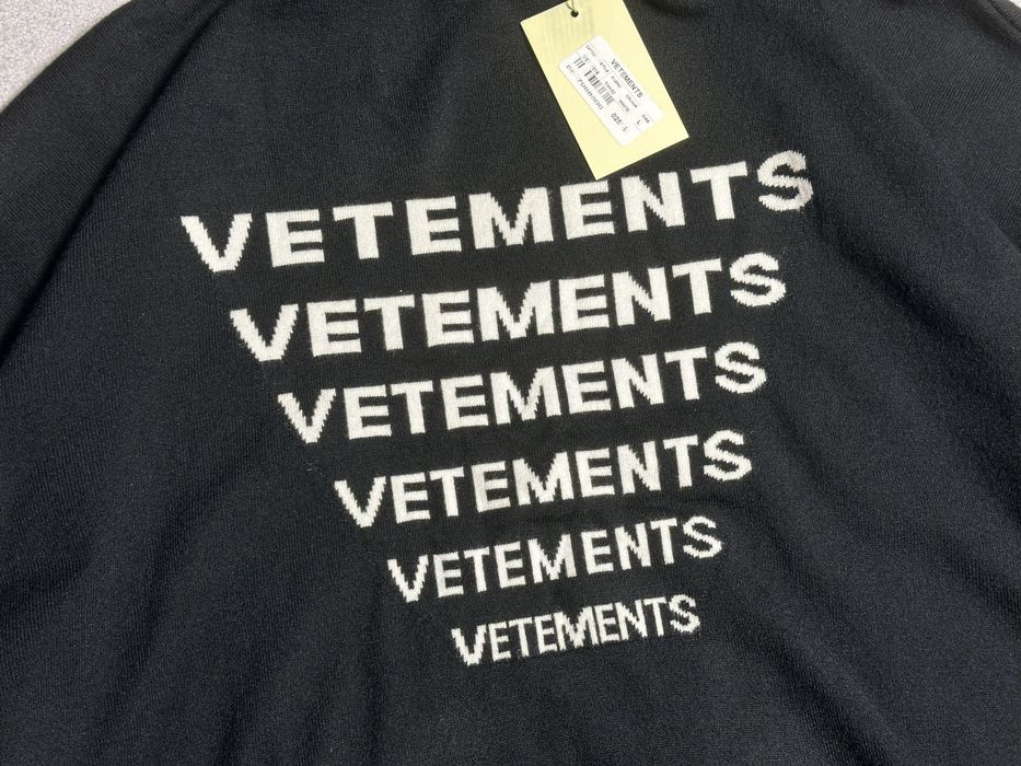 Светр VETEMENTS Black Jacquard Sweater