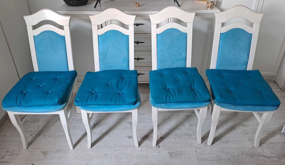 Krzesła tapicerowane 4 sztuki