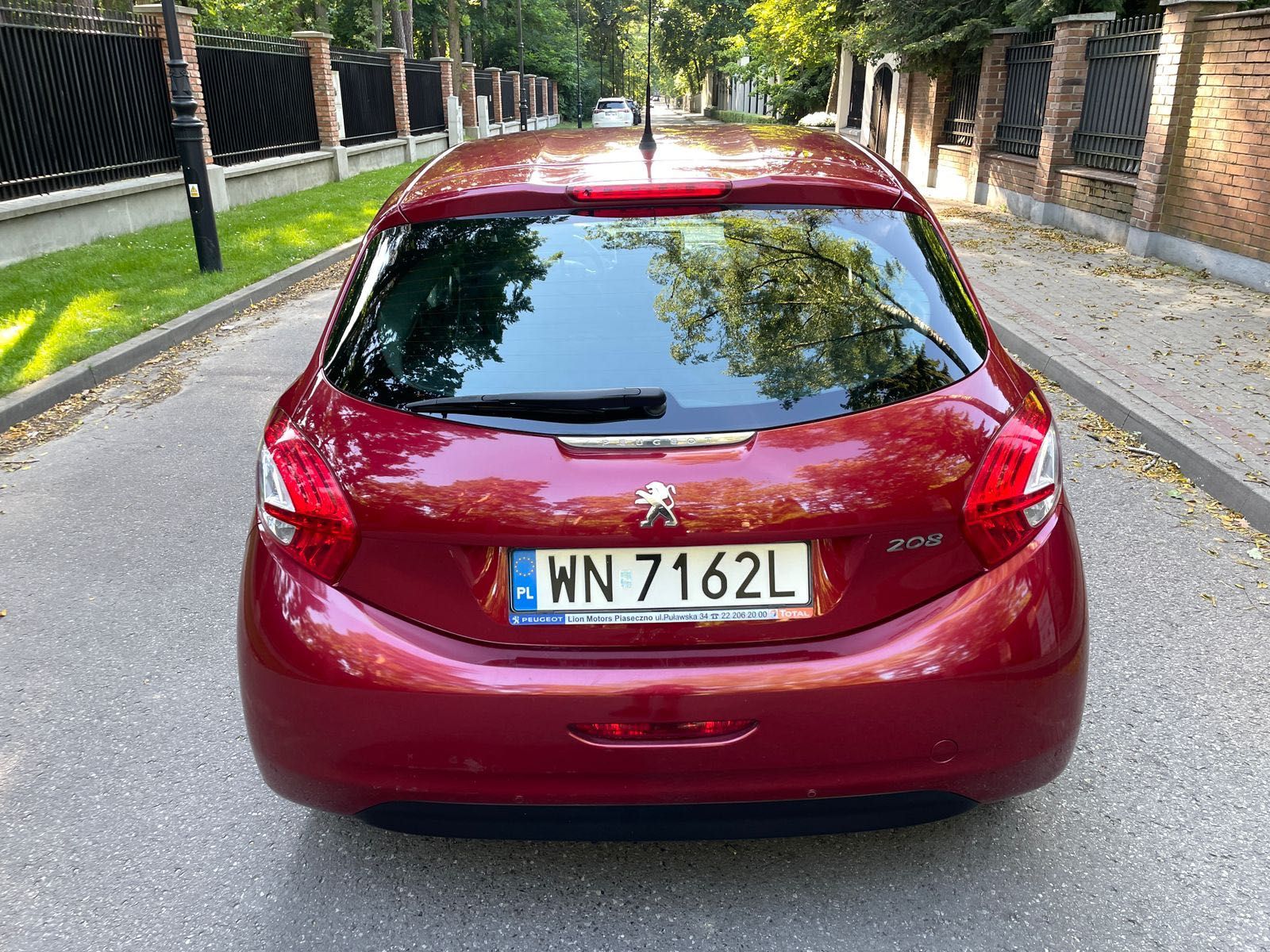 Peugeot 208 1.2 benzyna 2012 przebieg 119 tys km