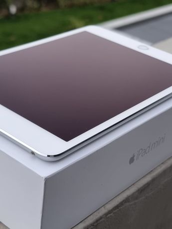 Apple Ipad Mini 4 - 64GB (Branco)