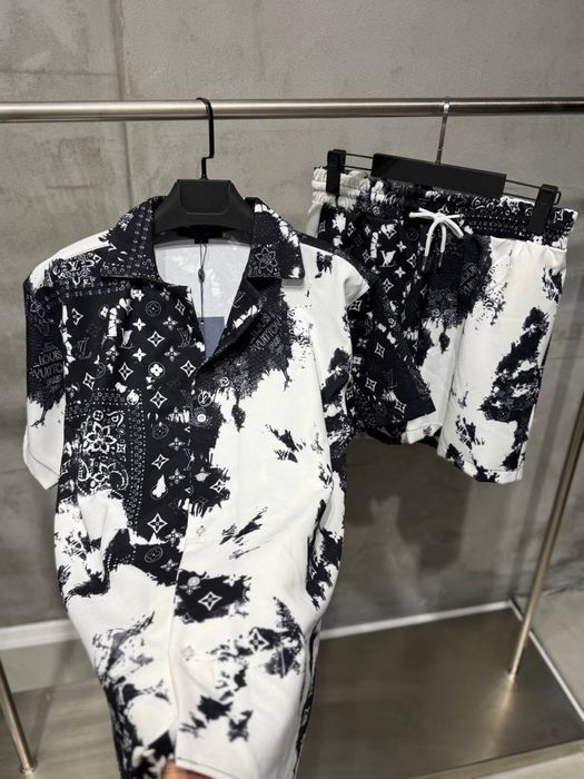 LOUIS VUITTON комплект летний рубшка шорты футболка мужская