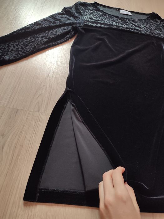 Czarna krótka sukienka tunika aksamitna