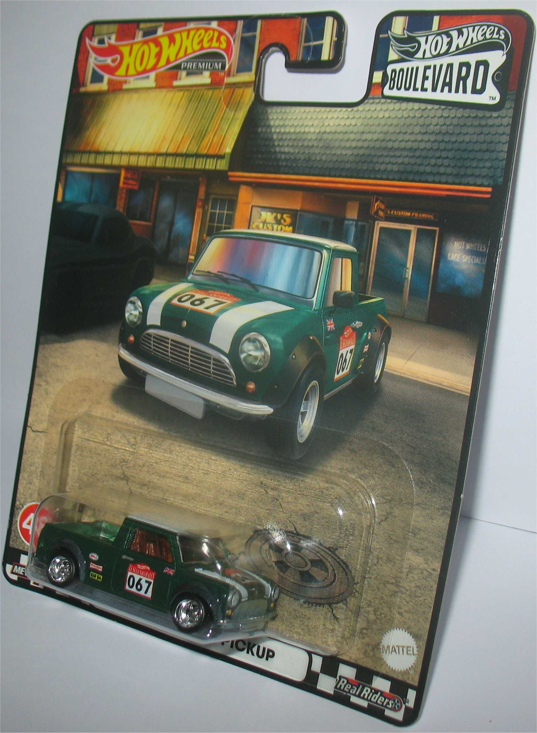 Hot Wheels - 67 Austin Mini Pickup - Boulevard (2022)