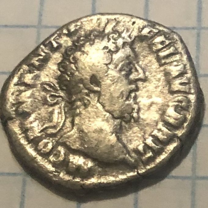 Денарий Коммод. « Юпитер»