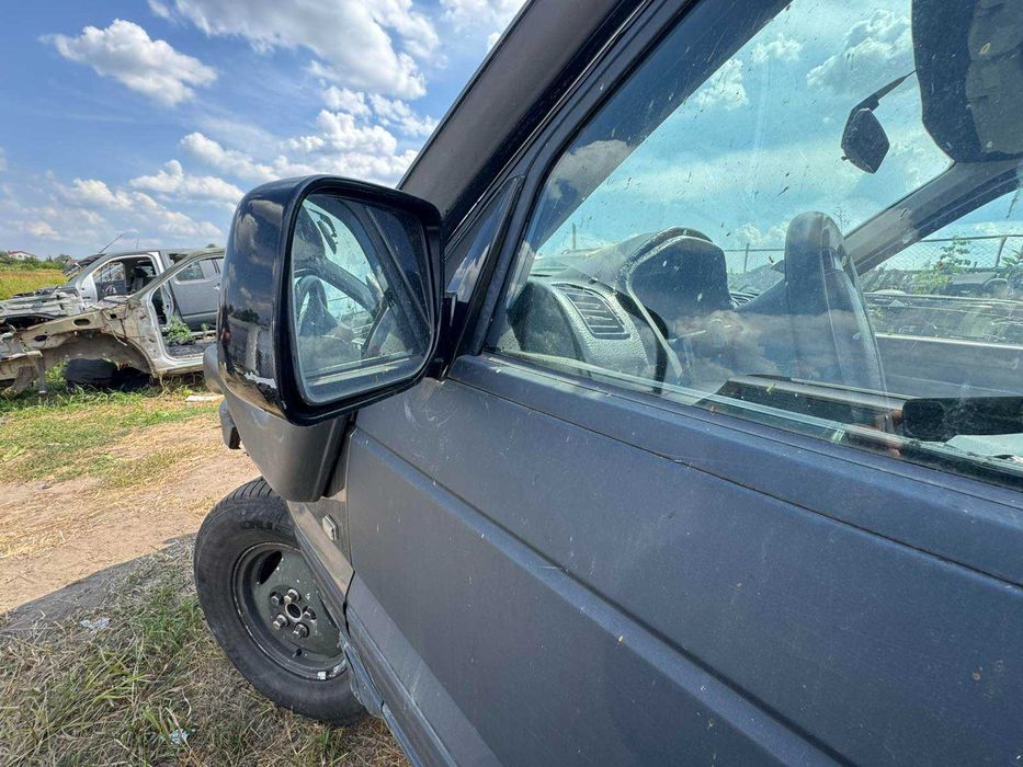 Разборка Ренж Ровер P38 95год
2.5 дизель Range Rover