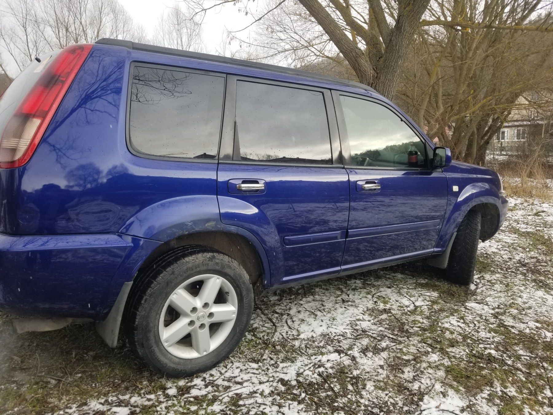 Nissan x-trail t30 2,2dci 2×2 тільки передій привід.