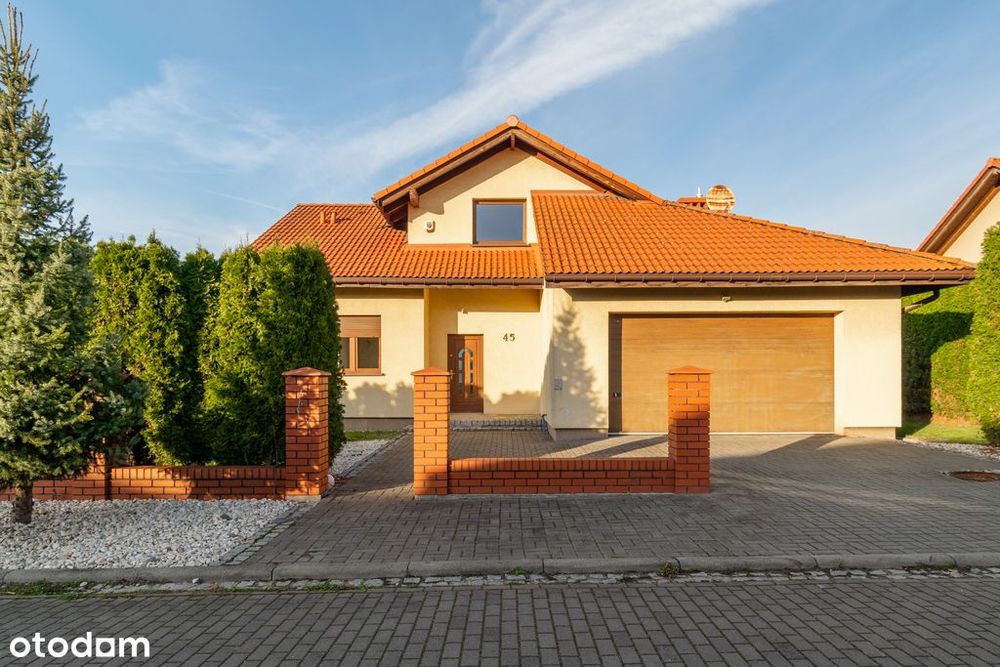 Dom z ogromnym potencjałem w zielonej okolicy !