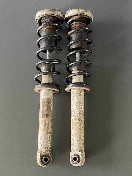 Задні Амортизатори BMW E60 Седан Стойки Взборі Пружини БМВ Е60