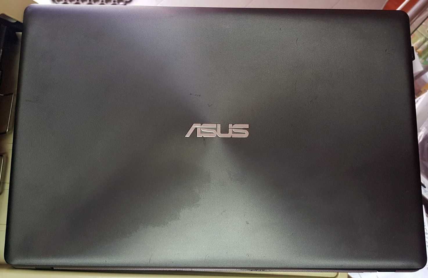 Ноутбук ASUS X550VC