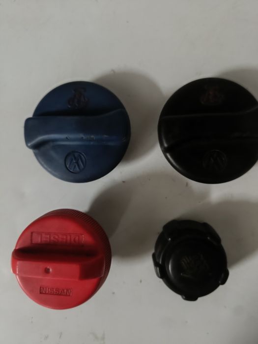 Tampões para reservatório de radiador