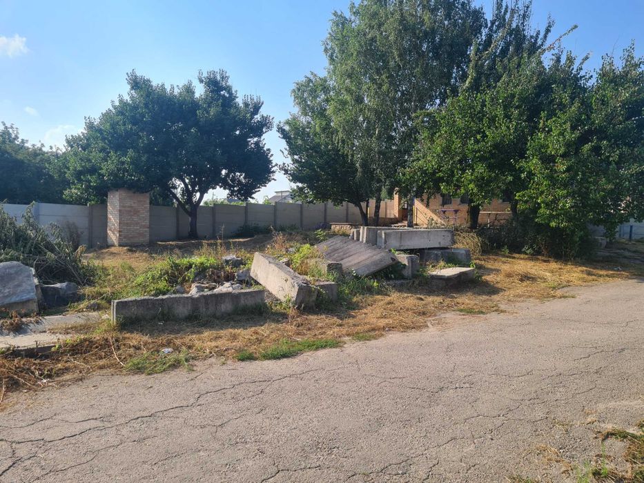Продається земельна ділянка.