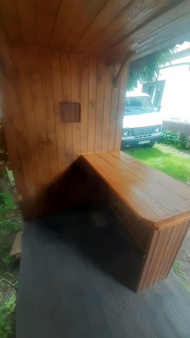 Wiata na truskawki domek narzędziowy